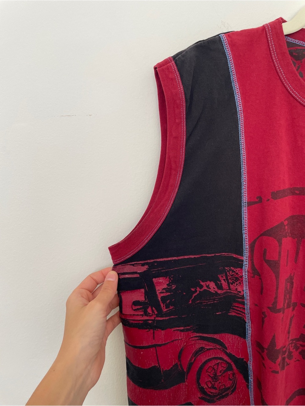 Vintage Y2K Men’s Racing Tank Top Race Car Graphic No Boundaries Muscle Ringer M - Picture 7 of 7